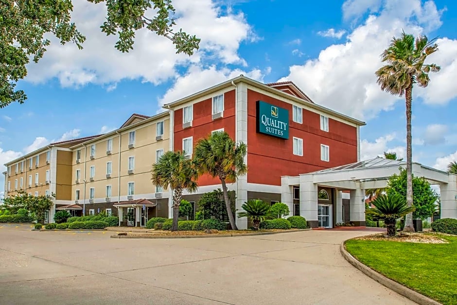 Quality Suites Lake Charles Downtown