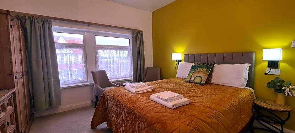 Torland Hotel - seafront location, guaranteed free parking