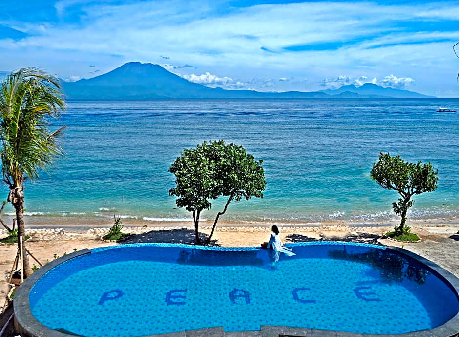 Blue Harbor Beachfront Villas & Resto