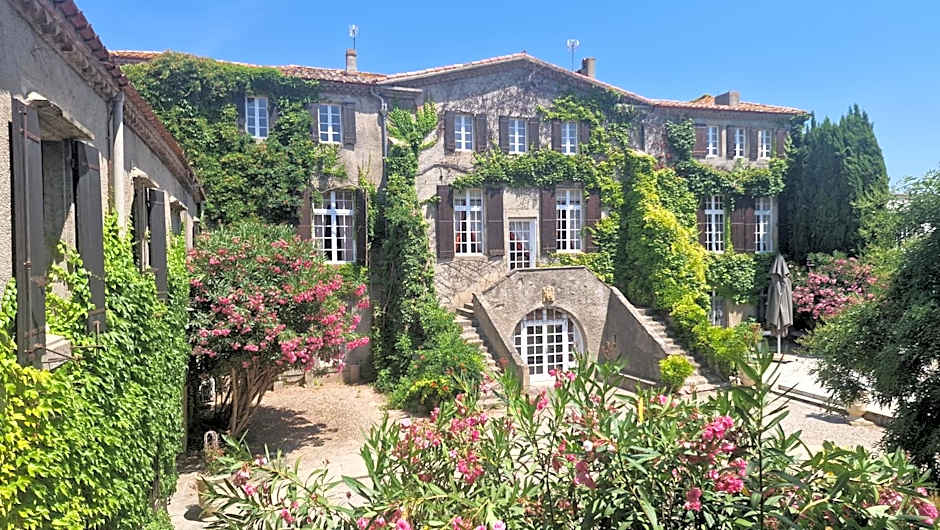 Château de Floure - SPA et piscine extérieure chauffée