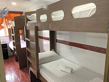 Bed in 4-Bed Dormitory Room