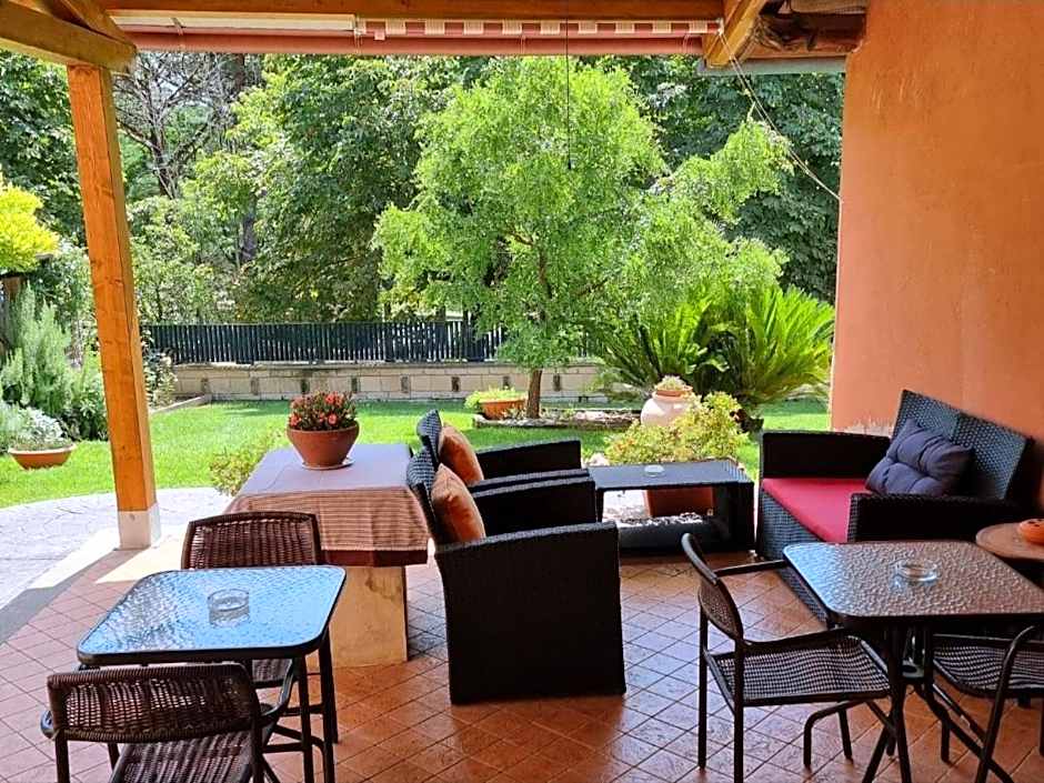 Il Casale nel Parco Guesthouse