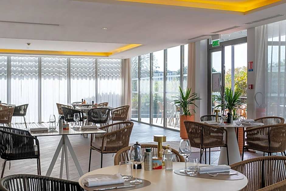 Zenitude Hotel la Valadiere, an Ascend Collection Hotel