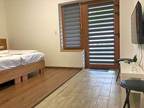 Double or Twin Room with Terrace