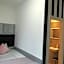 LA Boutique House