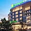Holiday Inn Express Jiangmen Yinhu Bay By IHG