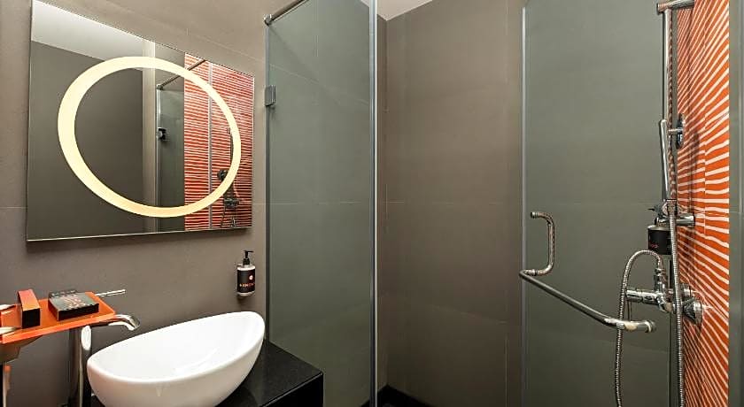 Ginger East Delhi, Vivek Vihar