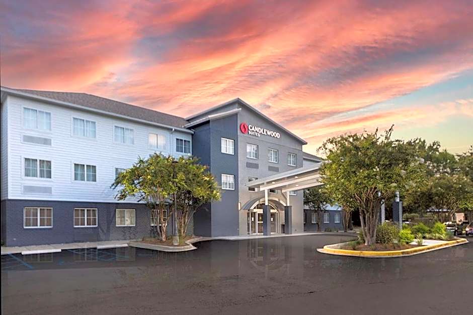 Photo 1 of 37 of Candlewood Suites Charleston Mt Pleasant By IHG