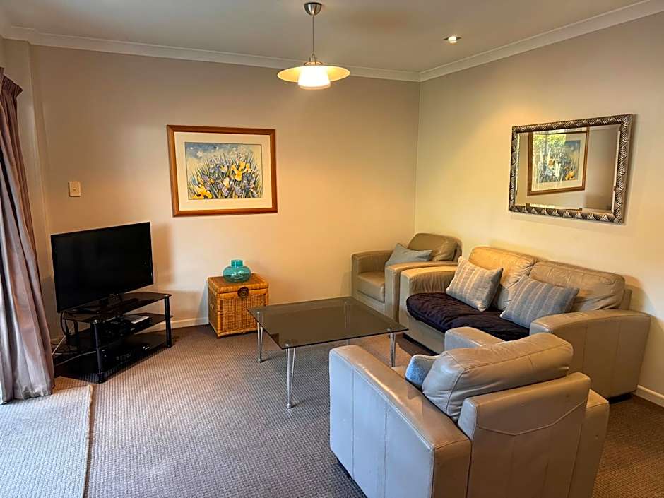 Inner City Picton Apartment!