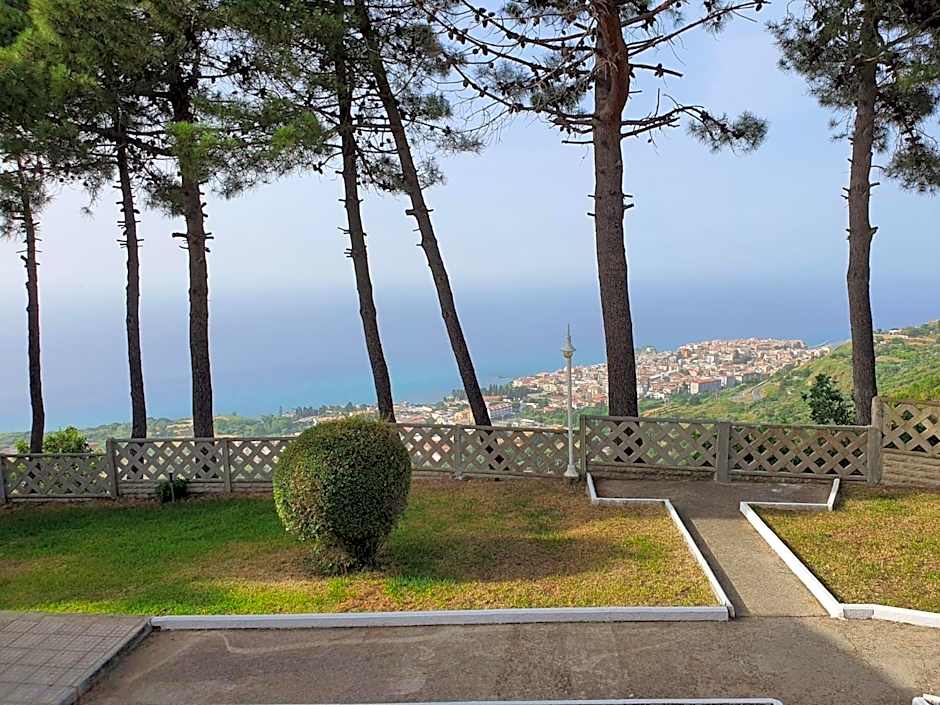 Villaggio Hotel Club La Pace