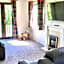 Paradise Lakeside Lodges