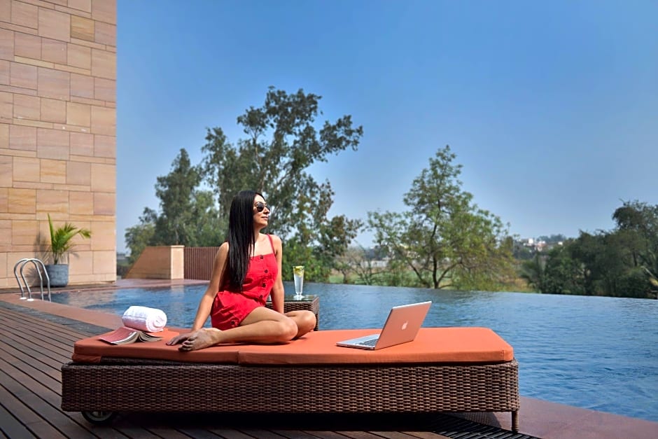 Courtyard by Marriott Raipur