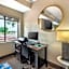 Comfort Suites Omaha East-Council Bluffs