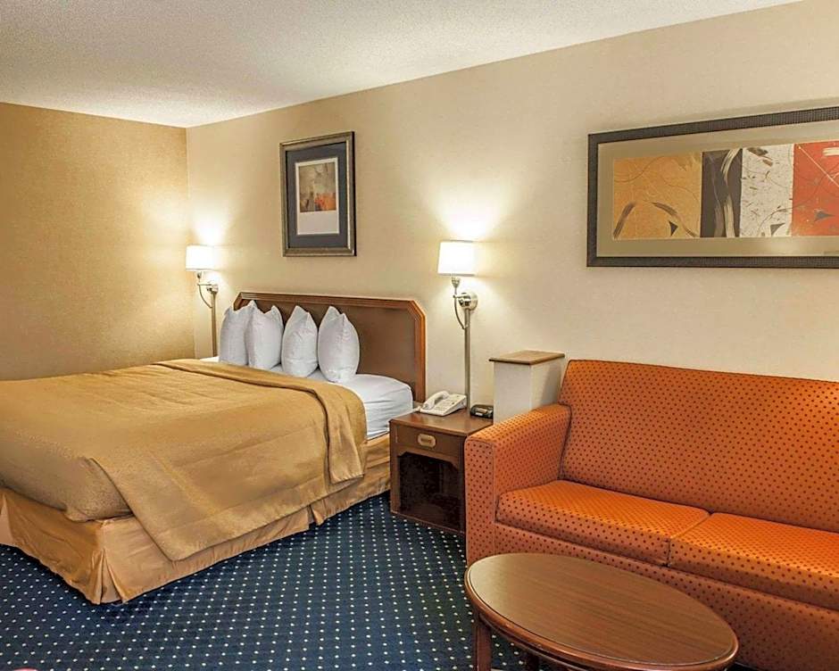 Quality Inn & Suites Goshen