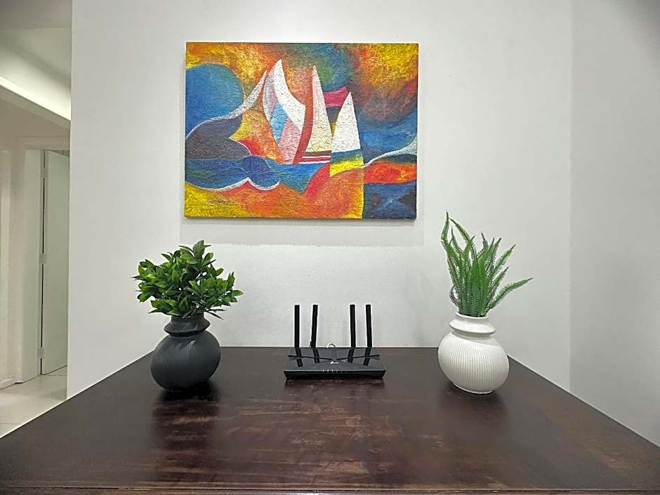 AM01- 3 Suítes | Pé na Areia | Centro | Garagem