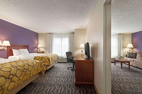 One-Bedroom Suite with Two Queen Beds - Non-Smoking