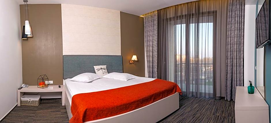 Hotel On Plonge Junior