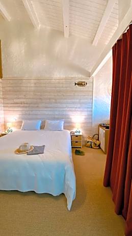 Chambre familiale Ocean avec Mezzanine et Vue Mer Partielle