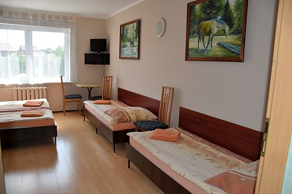 Willa Białe Piaski Pokoje i Noclegi Białogóra