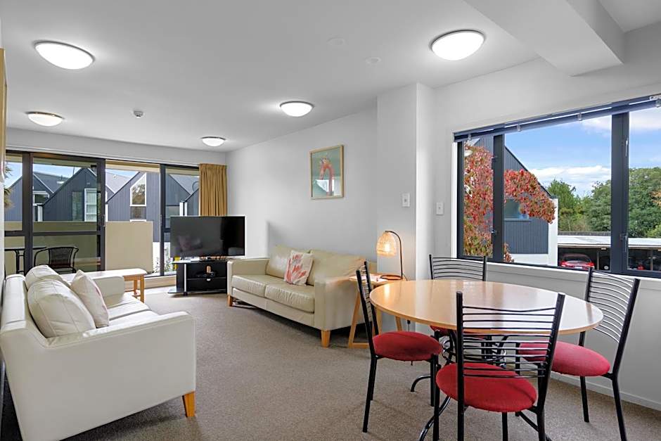 Bella Vista Motel and Apartments