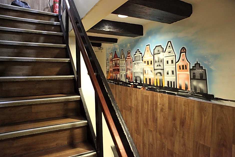 Amsterdam Downtown Hotel Canal View