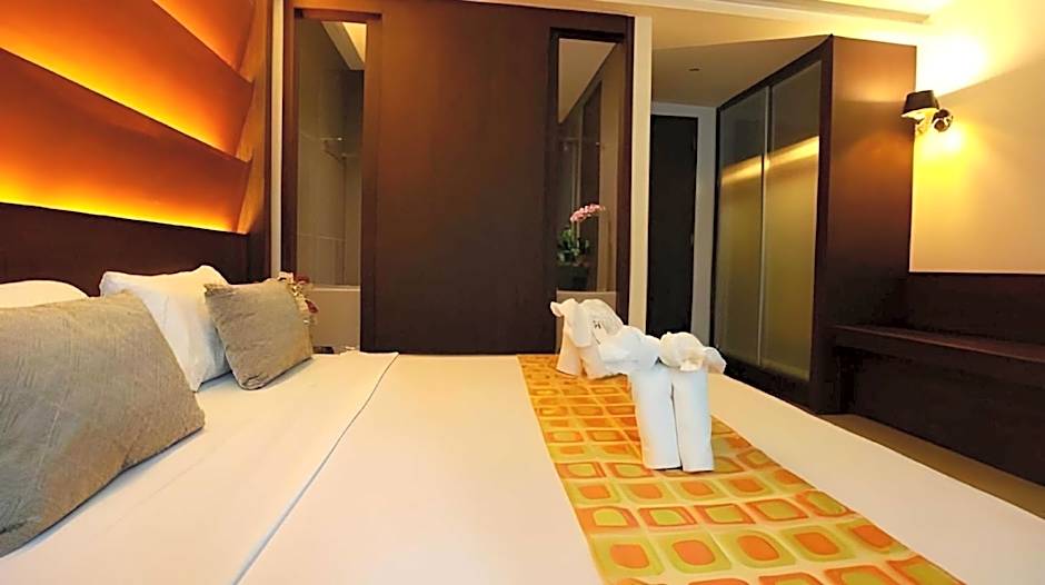 Collection O The Bangkok Cha Cha Suite