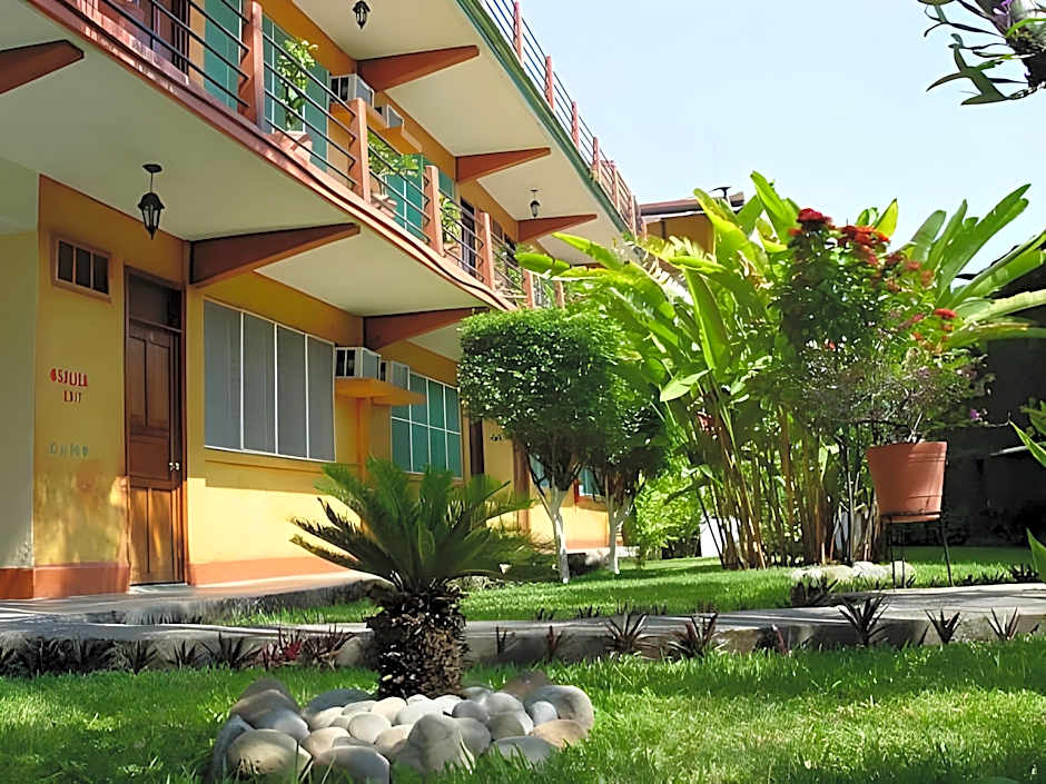 Hotel Fenix