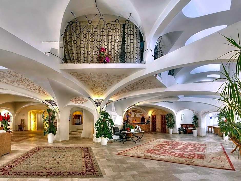 Grand Hotel Poltu Quatu Sardegna