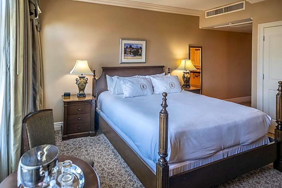 River Inn Of Harbor Town