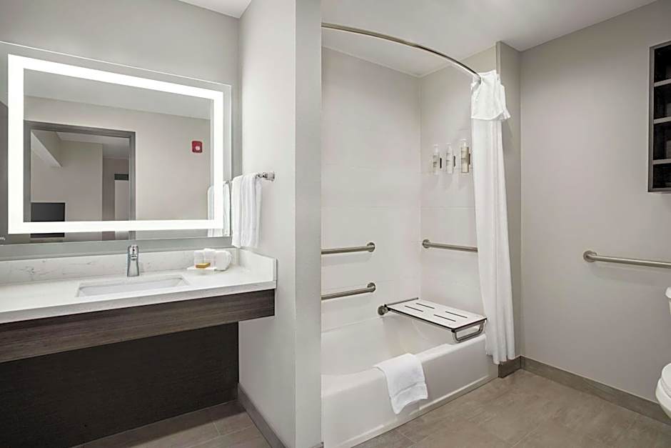 Homewood Suites by Hilton Springfield Medical District