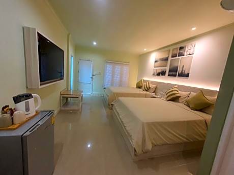 Superior Quadruple Room