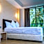 Ari Grand Hotel & Spa