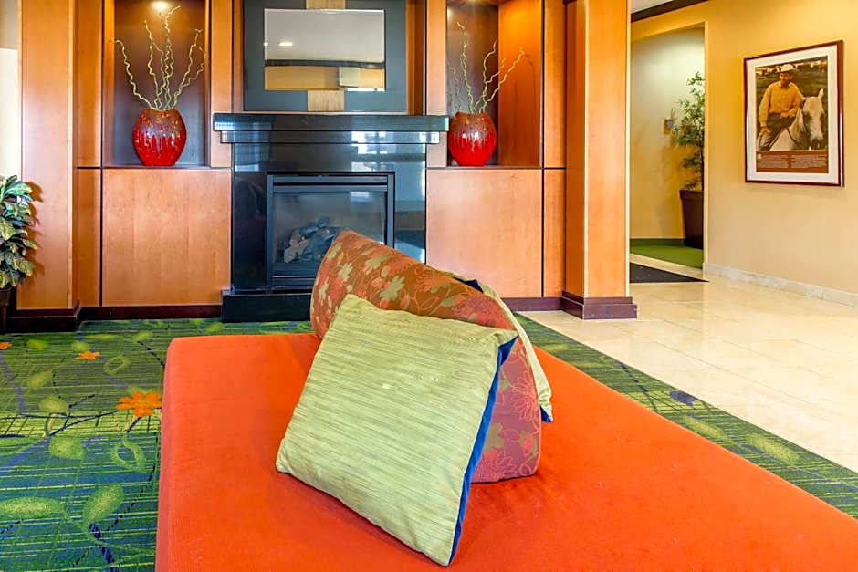 Fairfield Inn & Suites by Marriott Canton