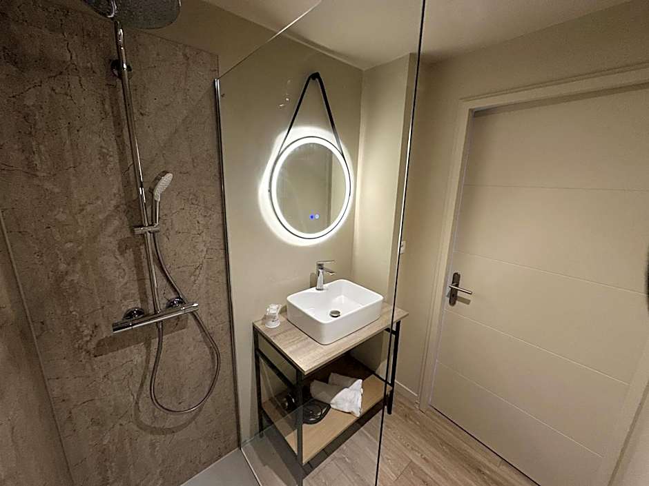 Gold Beach Hotel & RESIDENCE