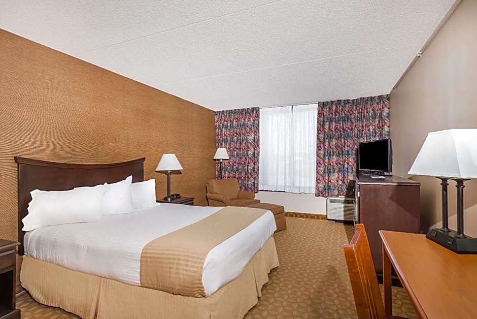 Ramada by Wyndham Watertown/Thousand Islands NY