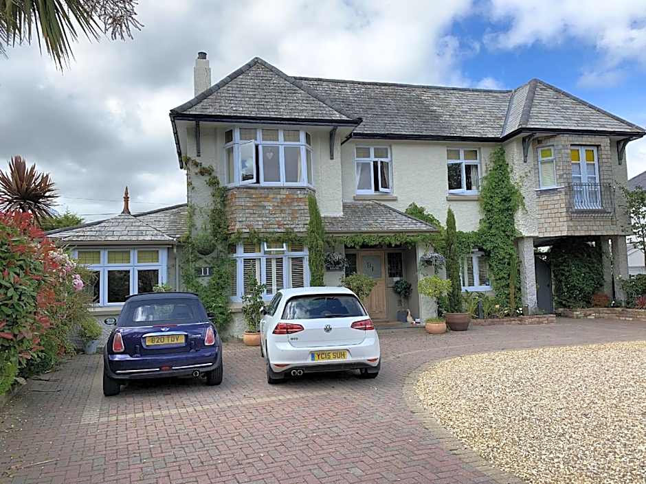 Bradleigh Lodge