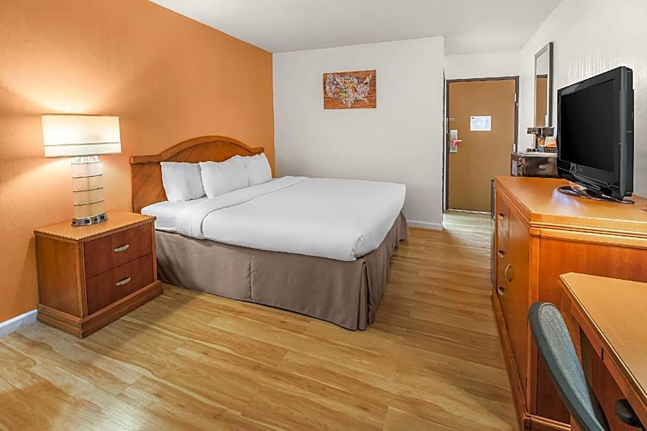 Econo Lodge Alliance