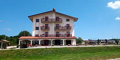 Hotel Il Bucaneve