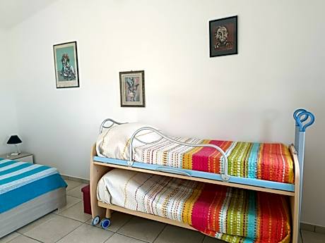 Classic Quadruple Room