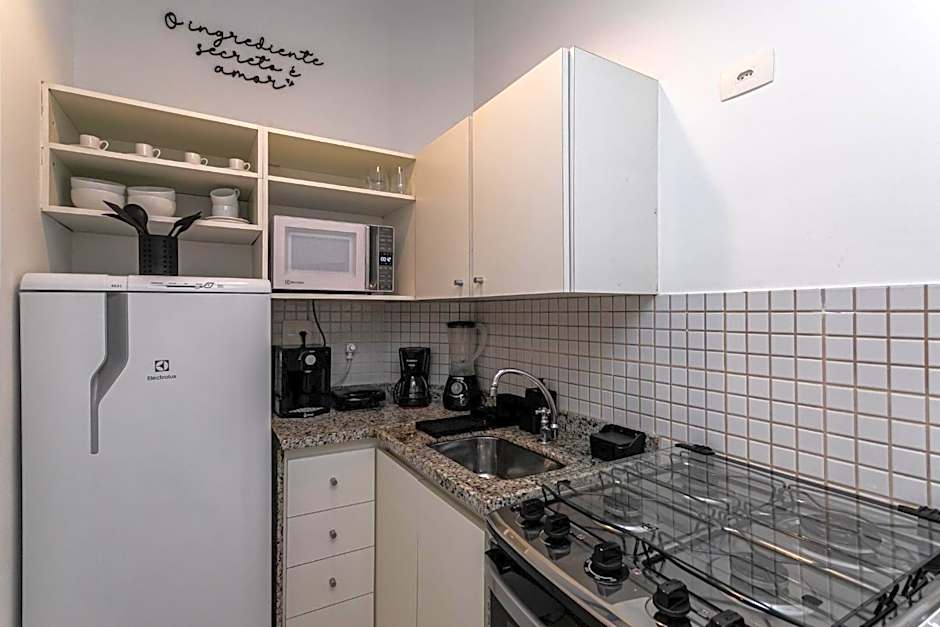 Apartamento Moderno a 300 m da Praia do Leblon