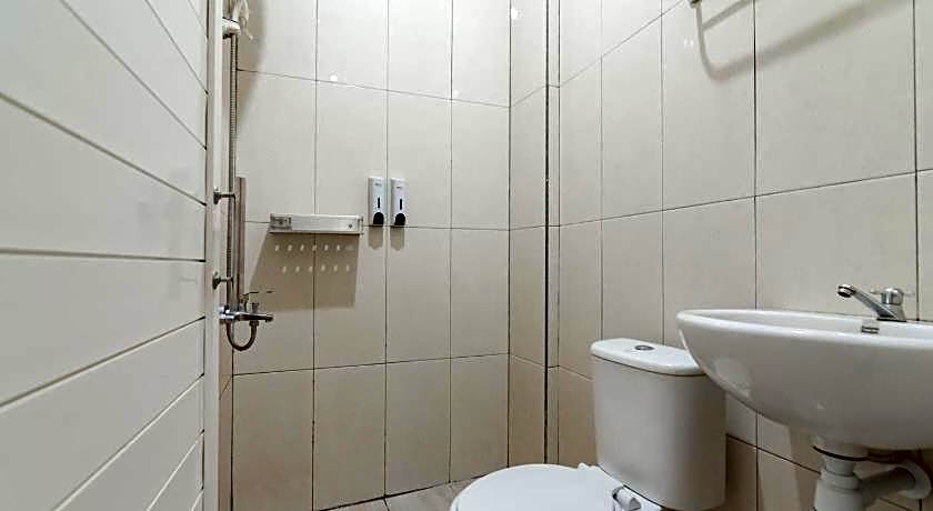 RedDoorz near Universitas Siliwangi Tasikmalaya