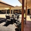 Cotswold Motor Inn