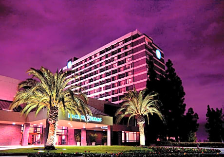 Pacific Palms Resort