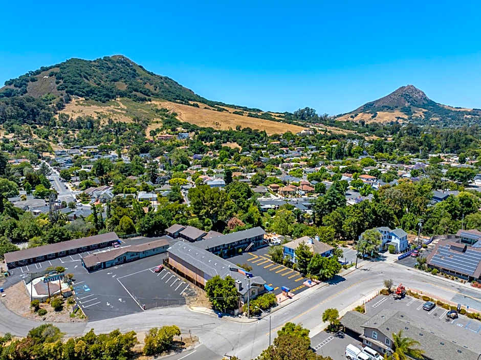 DOWNTOWN SLO INN - SAN LUIS OBISPO