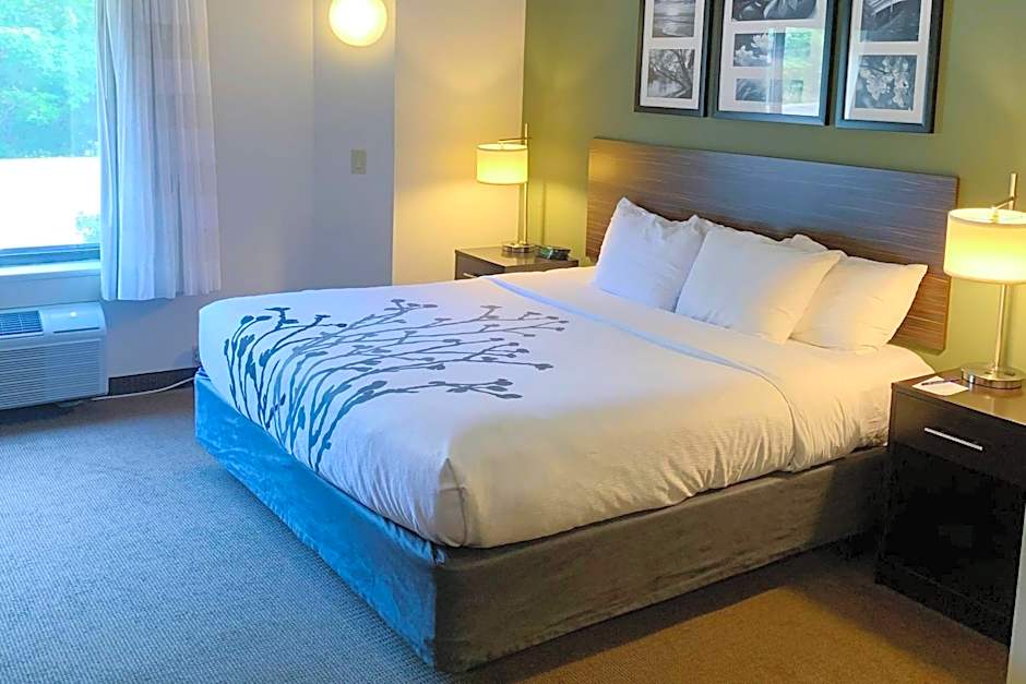 Sleep Inn & Suites Queensbury - Lake George