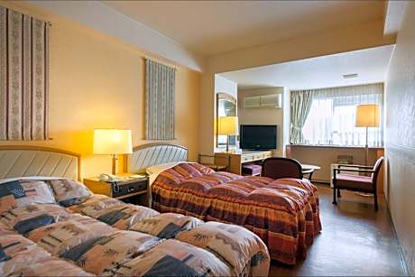 Mountain-Side Twin Room(Nonsmoking)