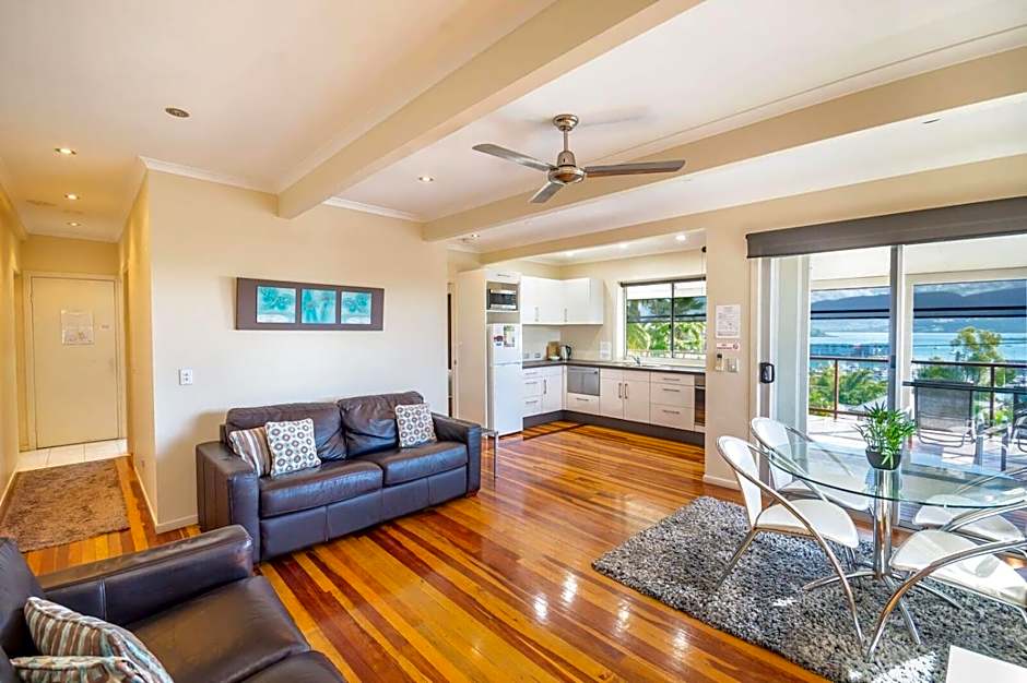 Airlie Apartments