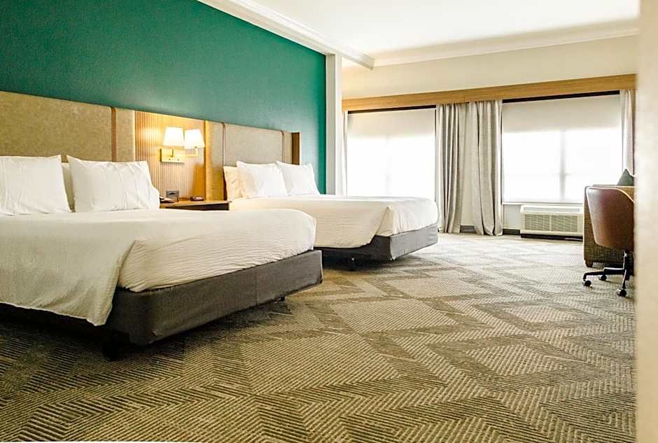 Holiday Inn Macon North By IHG