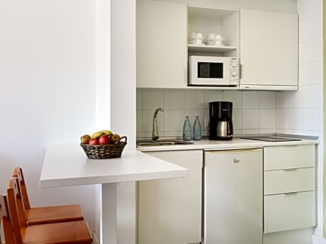 STANDARD 1 BEDROOM 2ADULT