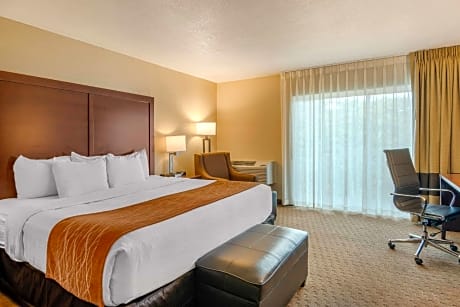1 King Bed, Nosmoking
